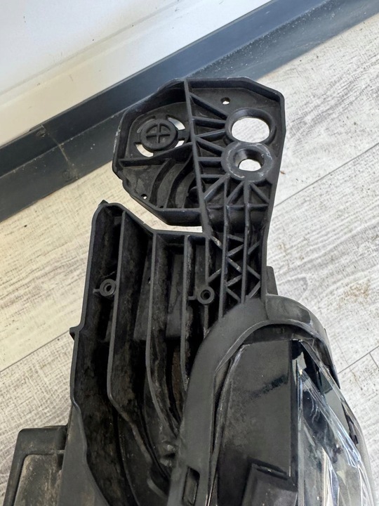 фото №8, Peugeot 3008 5008 ii лампи лампа ліва права перед повний led комплект лампа