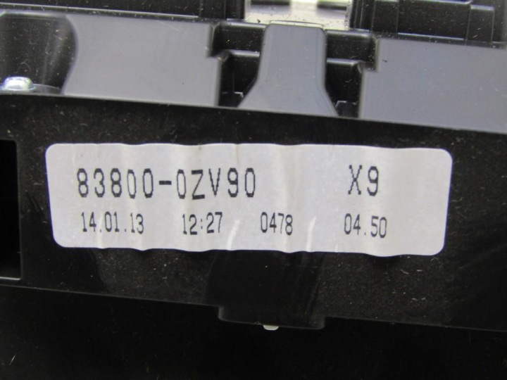 фото №5, Панель приборов 1.4 d4d toyota auris ii 83800-0zv90