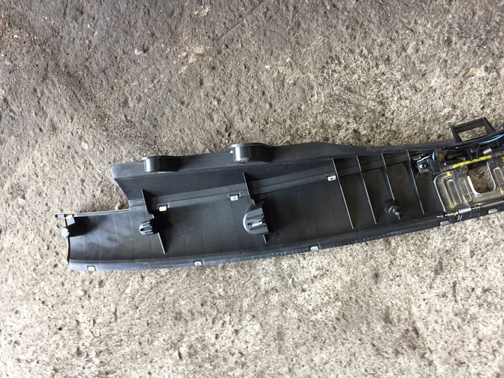 фото №7, Audi q7 4l захист порога багажника хром 4l0864483a