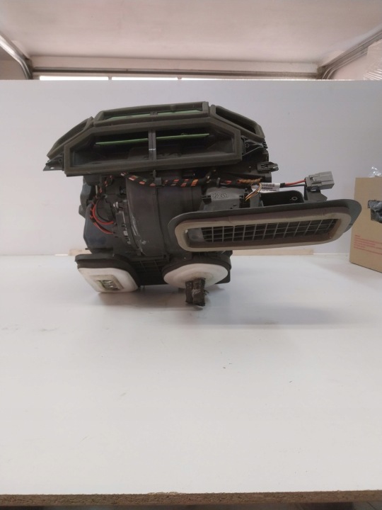 фото №5, Подача воздуха отопитель renault kadjar 16r 272707975r 285252369r