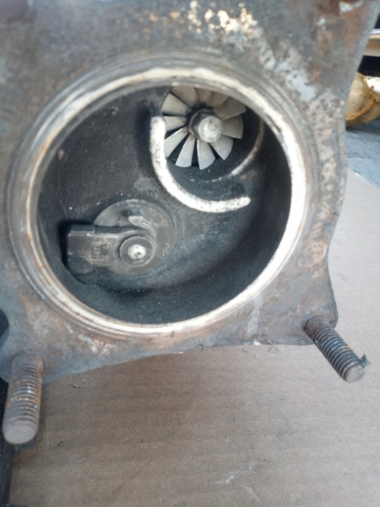 фото №5, Turbosprężarka citroen peugeot 2.0 hdi k03-324066