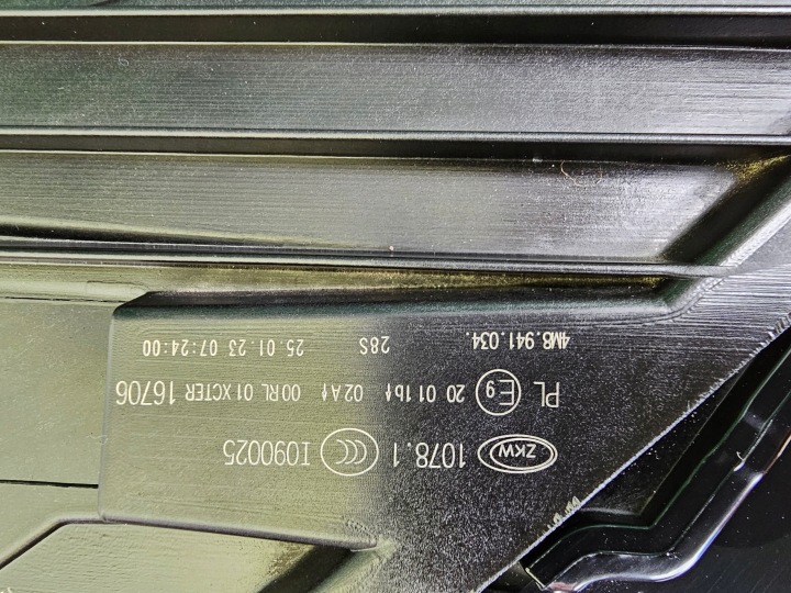 фото №8, Фара audi q8 4m 4m8941034 повний led перед права гарна європа
