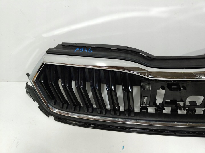 фото №6, Skoda octavia iv решётка радиатора решётка бампера 5e3853653c + рамка хромированная