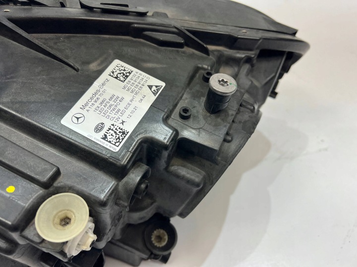 фото №7, Права фара передня повний led multibeam mercedes cla w118 118 a1189067001