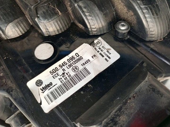 фото №14, Vw golf vii 7 рестайлинг hb 2017- лампа задняя правая правые зад 5g0945096q