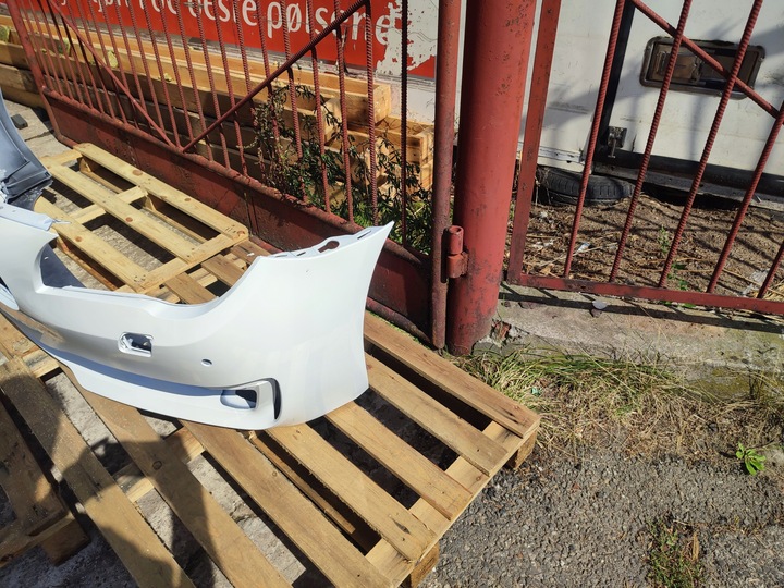 фото №8, Бампер перед bmw 7 f01 f02 07.12-01.16r рестайлінг ксенон 4 pdc +1 лак a300