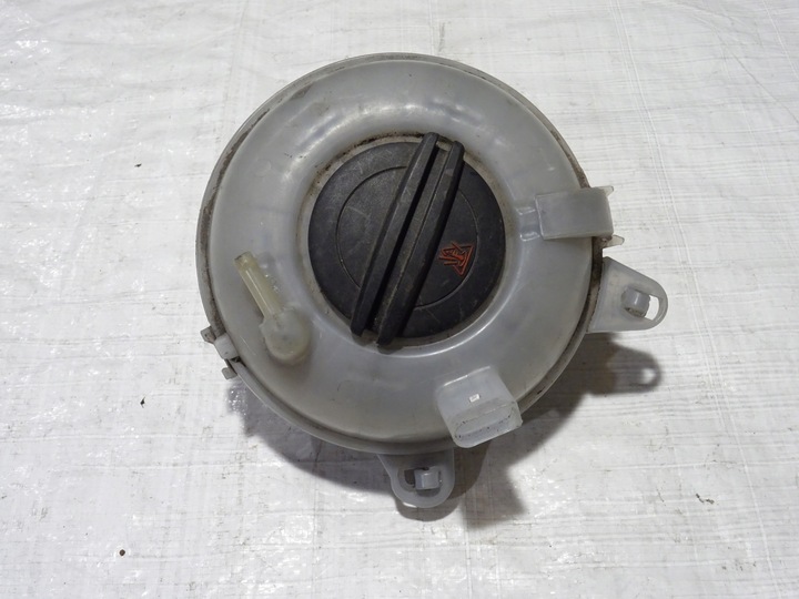 фото №1, Бачок расширительный vw golf vii 7 5q0121407d