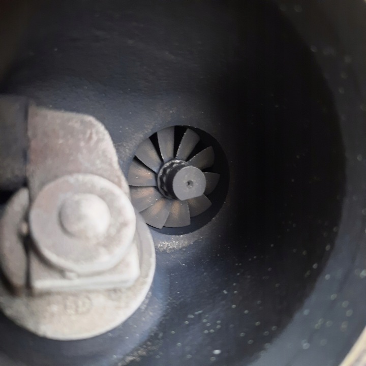 фото №9, Skoda fabia 3 1.2 tsi турбонагнетатель turbo 04e145721l