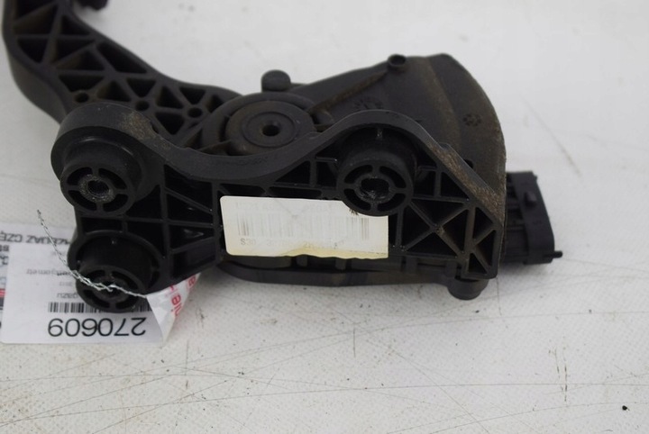 фото №4, Потенциометр газа kia ceed i 2.0 crdi 08r