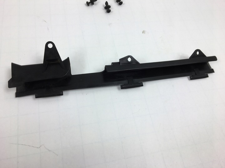 фото №8, Защита крепление жёлобок установки двигателя стартер mercedes w201 190