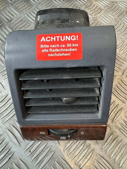 фото №1, Решітка повітропровід ліва mercedes vito 638 v-klasa 6388310660