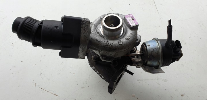 фото №8, Турбіна audi a4 q5 seat skoda 2.0 tdi 03l145701b