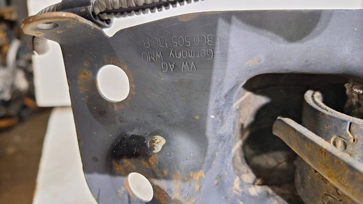 фото №7, Підвішування поворотна опора важелі правий зад 3c0505436f passat b6 b7 audi q3 8u