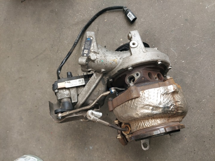 фото №7, Турбина турбонагнетатель audi q7 sq7 4m 4.0 tdi 057145654q