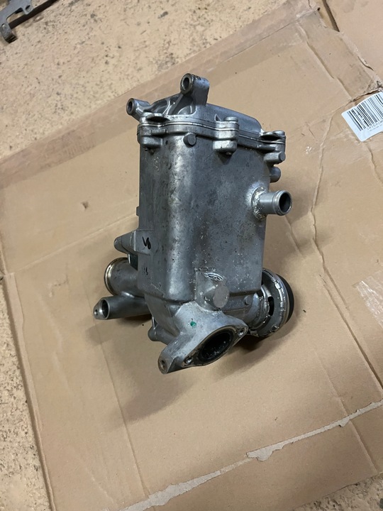 фото №1, 059131515cg ee eh fs 059131503t радиаторов выхлопных газов egr 3.0 tdi audi vw