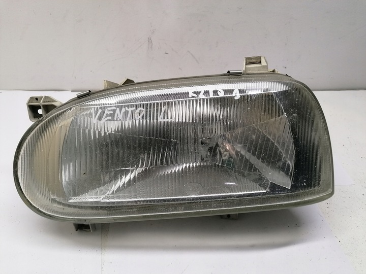 фото №1, Лампа передняя левый перед vw vento hella
