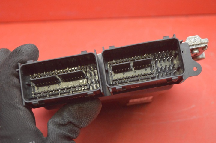 фото №8, Блок керування комп'ютер двигуна 31452623 mb279700-9613 volvo s40 ii 2.0 d3 150km