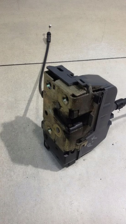 фото №9, Замок дверь ручка правый зад renault megane ii 6 pin 212467 8200028486