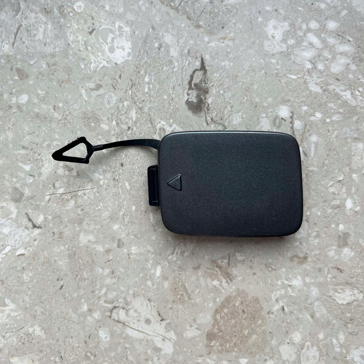 фото №1, Mercedes w177 2018- заглушка фаркоп бампер зад a1778857702