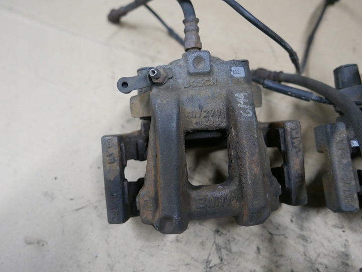 фото №5, Bmw f20 f21 f22 суппорт тормозной правые зад 11/290