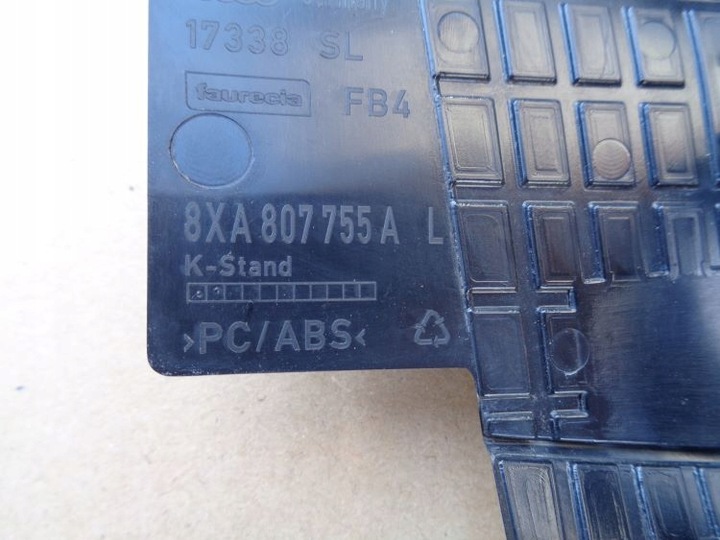 фото №6, Заглушки омывателя фаркоп насадка омыватель абсорбер перед audi a1 рестайлинг 14-18r