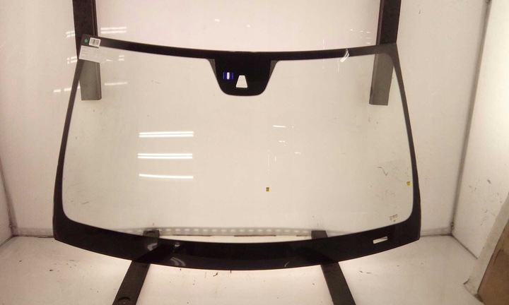 фото №1, Скло лобове mercedes c-klasa w204 2007-2014 датчик