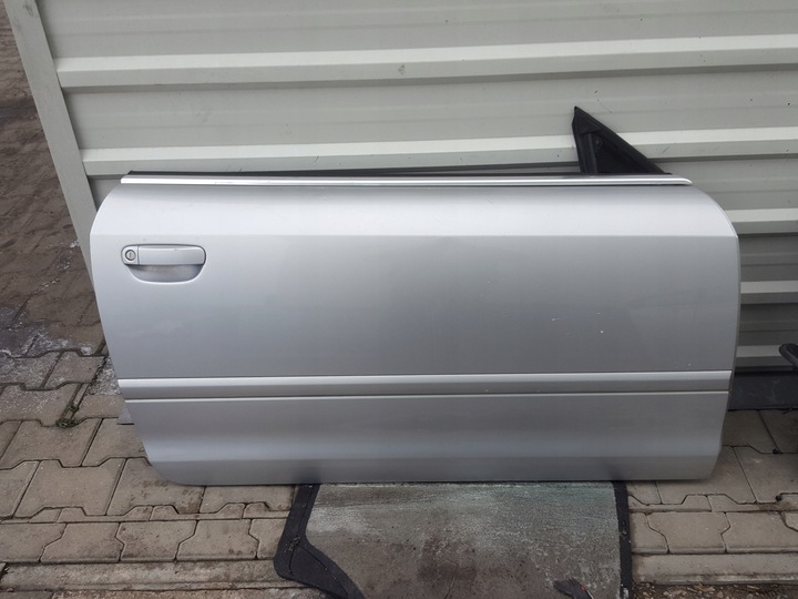 фото №1, Audi a4 b6 cabrio 00-04r двері праві la7w