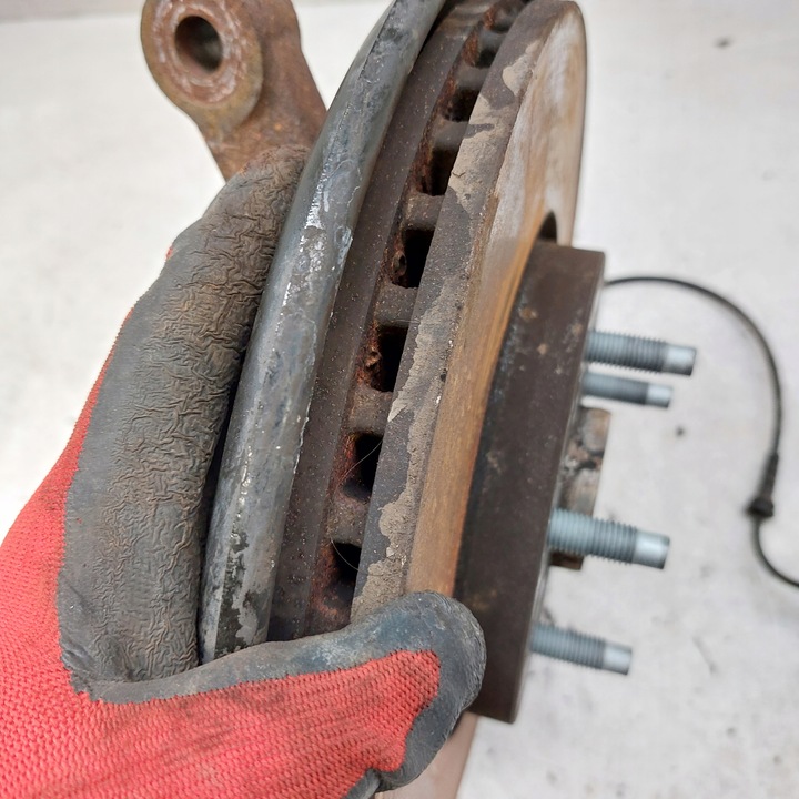 фото №13, Opel mokka 1,4t поворотный кулак правая перед + диск