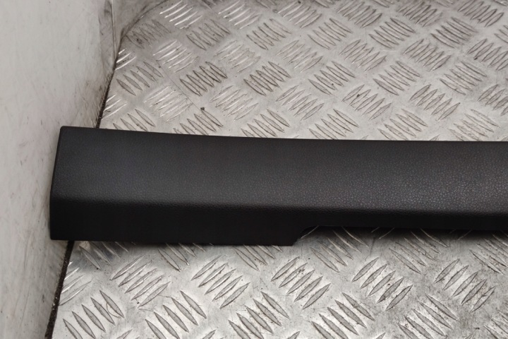 фото №10, Карта крышки багажника porsche panamera 970 97055524301 3.0l гибрид 245kw