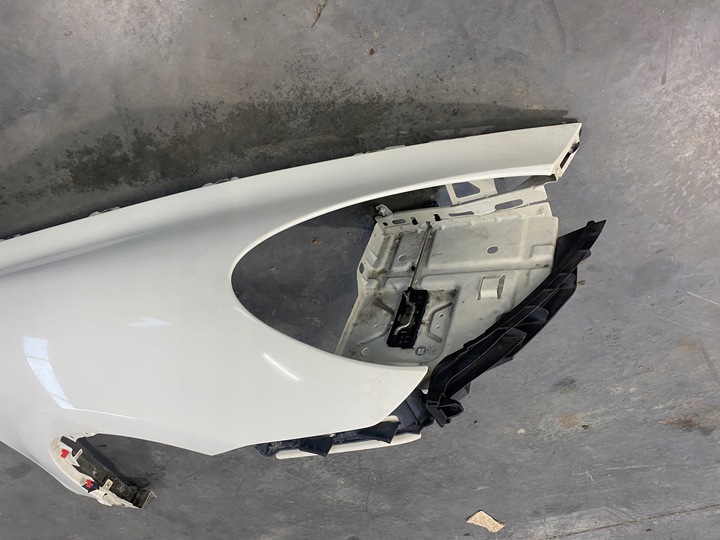 фото №6, Porsche cayenne ii крыло правые перед lr9a