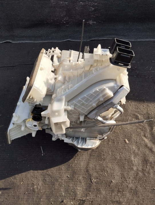 фото №13, Обігрівач fiat grande punto 1.3 m-jet 5d3122100 kpl