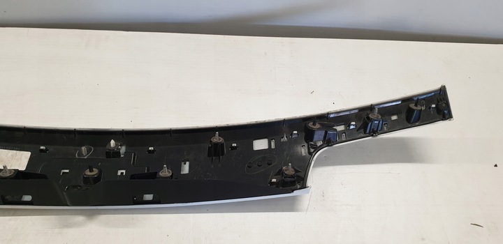 фото №8, Jeep grand cherokee wk2 накладка крышки зад 2010-2021r