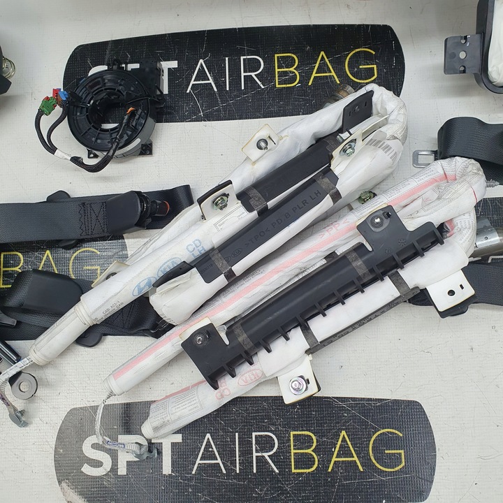 фото №13, Ceed iii 3 капот панель консоль подушки ремни подушка безопасности