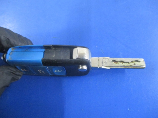 фото №8, Vw new beetle i 9c замок зажигания+ складной ключ 4b0905851c