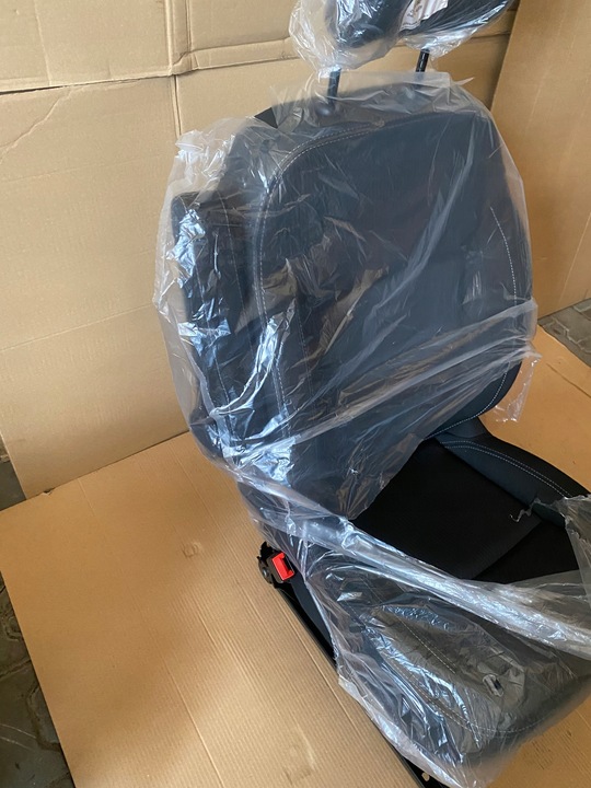 фото №14, Renault trafic iii iv vivaro сидіння диван сидіння салон оббивка