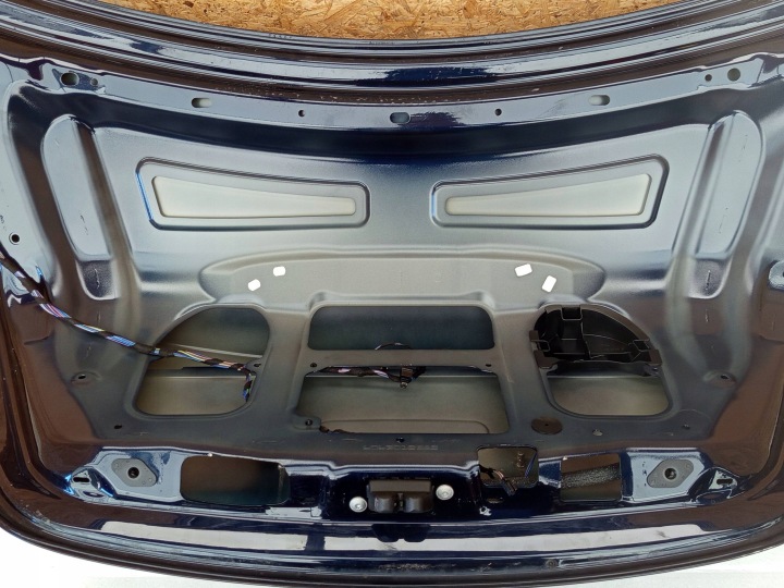 фото №13, Mercedes e w213 кришка кришка багажника 890 130 mic