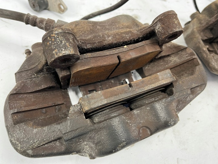 фото №9, Затискачі гальмівні 4-tłoczkowe перед mercedes w124 124 400e e420 e500