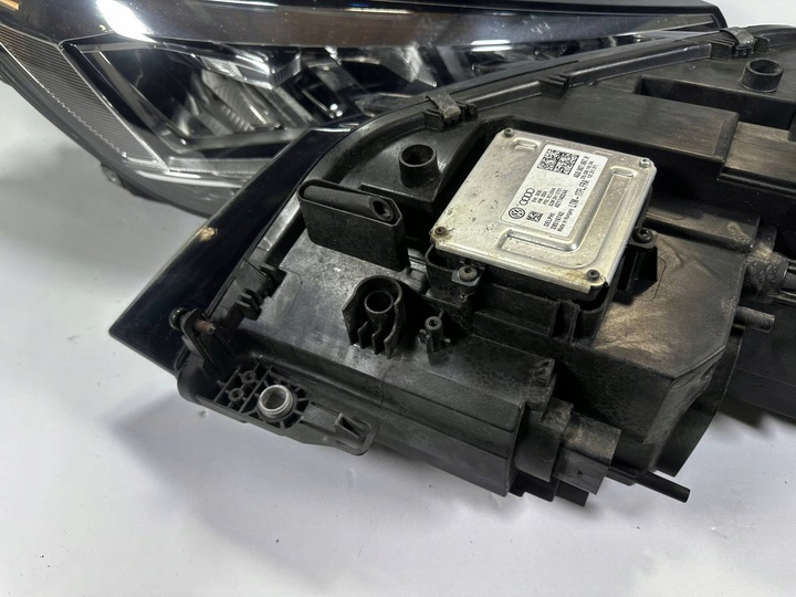 фото №6, Touran 5ta лампа права ліва led комплект 5tb941035b 5tb941036b