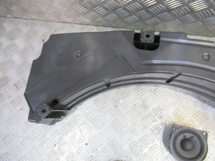 фото №9, Porsche 7p5 cayenne iii 9y динамики комплект bose