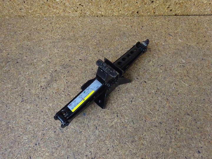 фото №1, Audi q3 8u 11-18 домкрат підйомник корпус комплект 5n0011031b 8u0011215