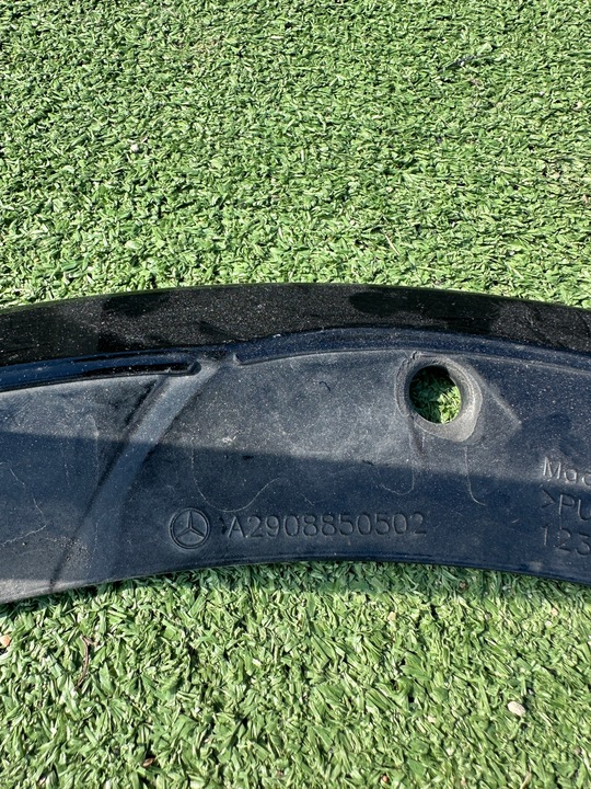 фото №6, Mercedes gt amg x290 w290 спойлер планка ліва бампера перед