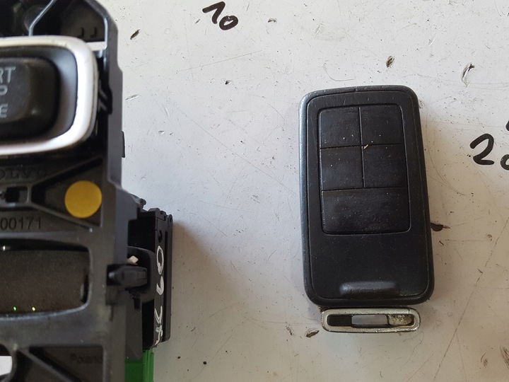 фото №2, Volvo xc60 i 08-13r замок зажигания ключ pilot старт сплав