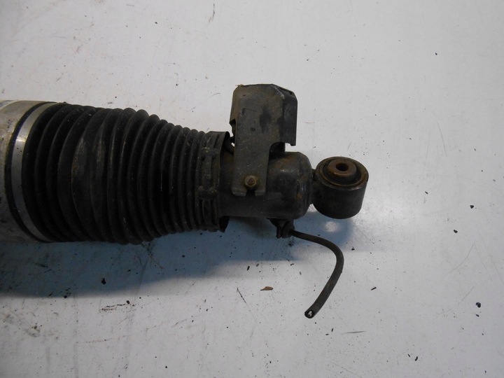 фото №3, Амортизатор airmatic правый зад vw touareg 3.0tdi #