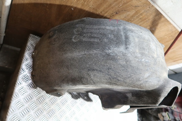 фото №5, Подкрылок правые зад audi a1 8x 8x0810972d