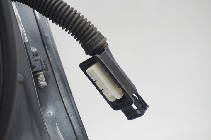 фото №10, Дверь левая передние audi a4 b9 8w рестайлинг lx7r