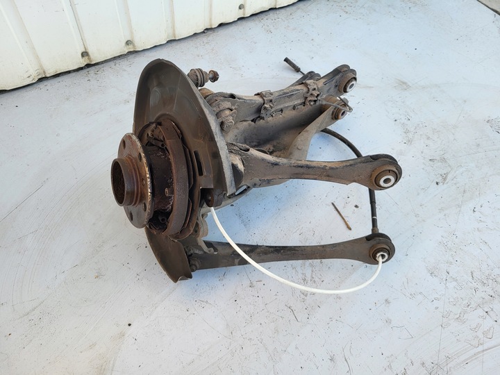 фото №1, Bmw 3 f31 13r 320 d подвешивание задние правые зад рычаг поворотный кулак ступица