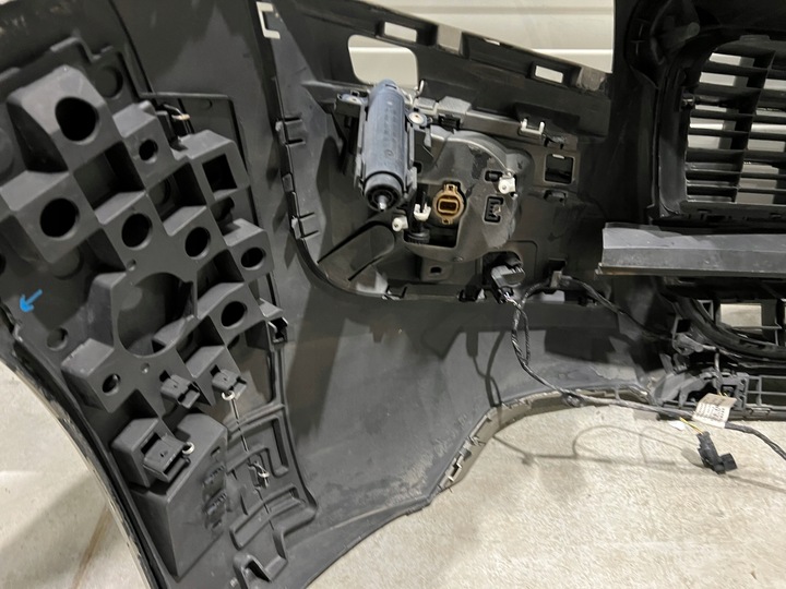 фото №14, Бампер переднє перед peugeot 3008 i pdc ксенон