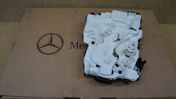 фото №3, Mercedes vito w447 замок дверь сдвижных левый a4477308401