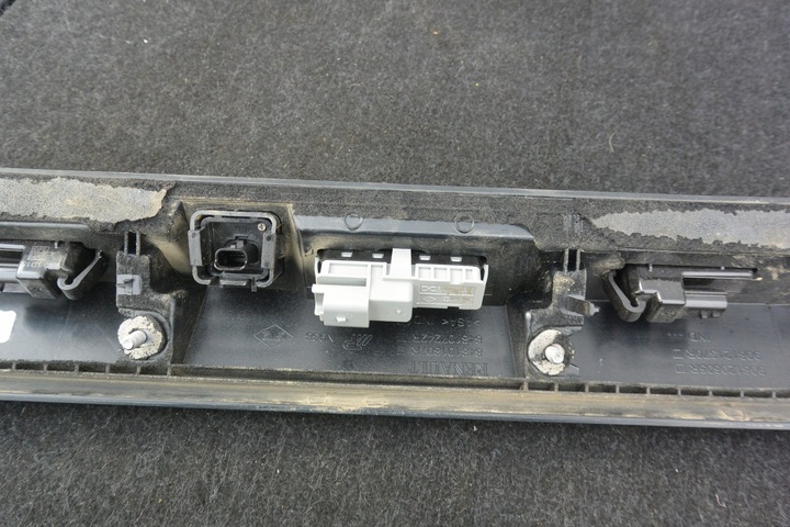 фото №11, Накладка крышки багажника камера kpl оригинал dacia renault duster ii