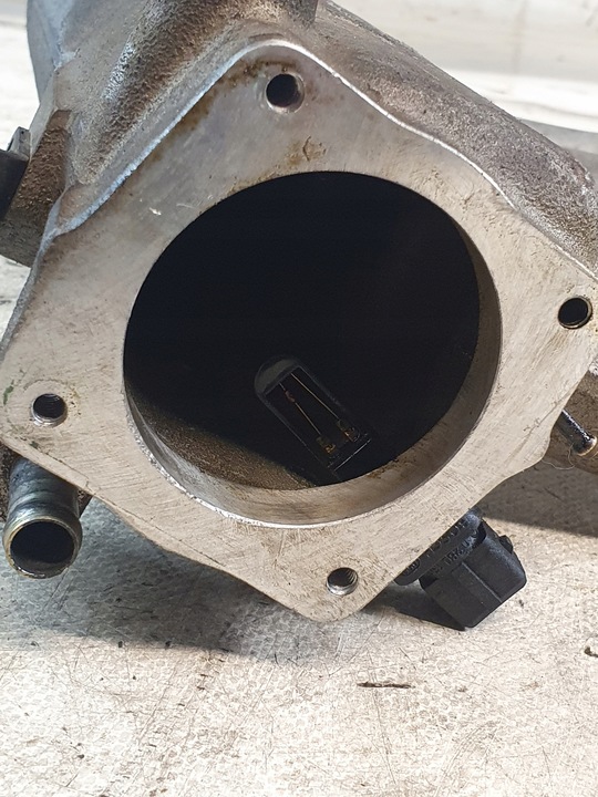 фото №13, Коллектор всасывающий оригинальный номер 06a133223g audi a3 8l 1.8b 125km 96r.